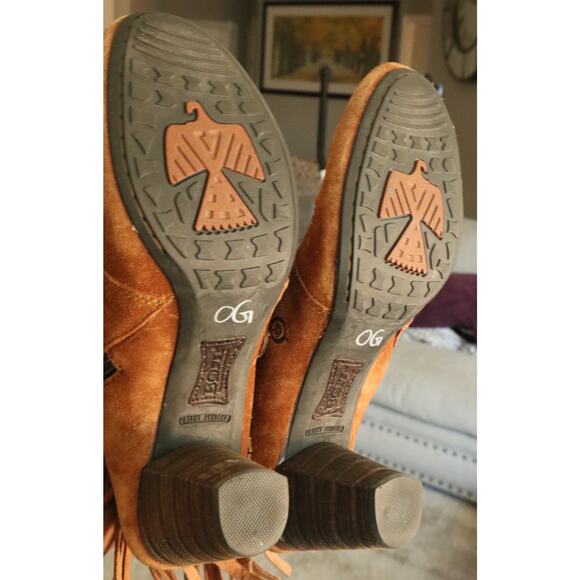 BORN Tan Suede Leather Ankle Boots Booties Fringe Thora Moccasin Block Heel 11 - Picture 6 of 9
